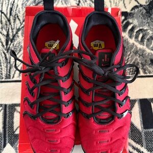 Nike Air VaporMax Plus University Red/Black-White Sneakers